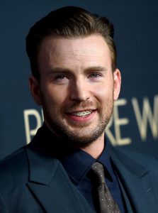 Chris Evans s rovnátky